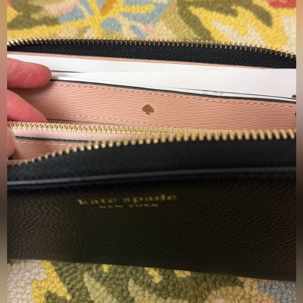 Kate Spade New York Large Black Leather Zip-Around Continental Clutch/Wallet - Picture 11 of 16